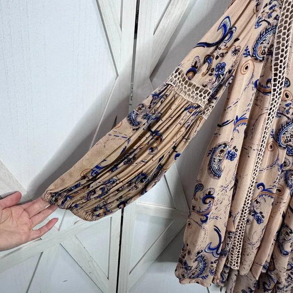 Free People Just the Two of Us Paisley Printed Tunic - Picture 7 of 8